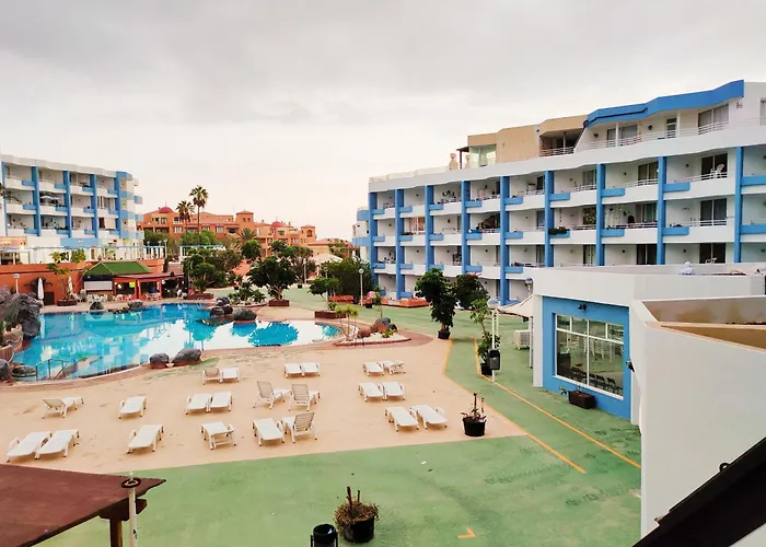 Green Park Con Piscina, Bar, Wifi, Parking