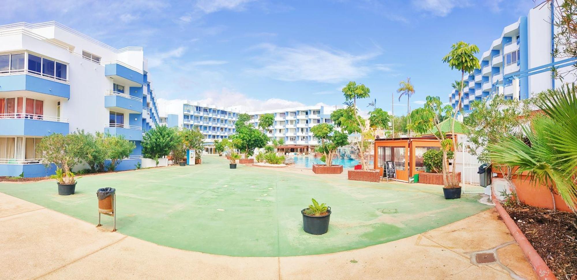 Park Con Piscina, Bar, Wifi, Parking Appartement *